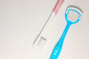 目黒区目黒本町の歯科医院【碑文谷コート歯科】では、口臭の原因診断と適切なクリーニングを行っています。お口のニオイが気になる方はお気軽にご相談ください。